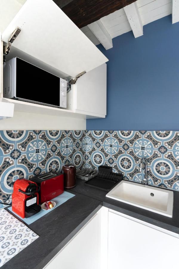 La Waide Beau Studio Centre Ville Wifi Netflix Tout Equipe Amiens Luaran gambar